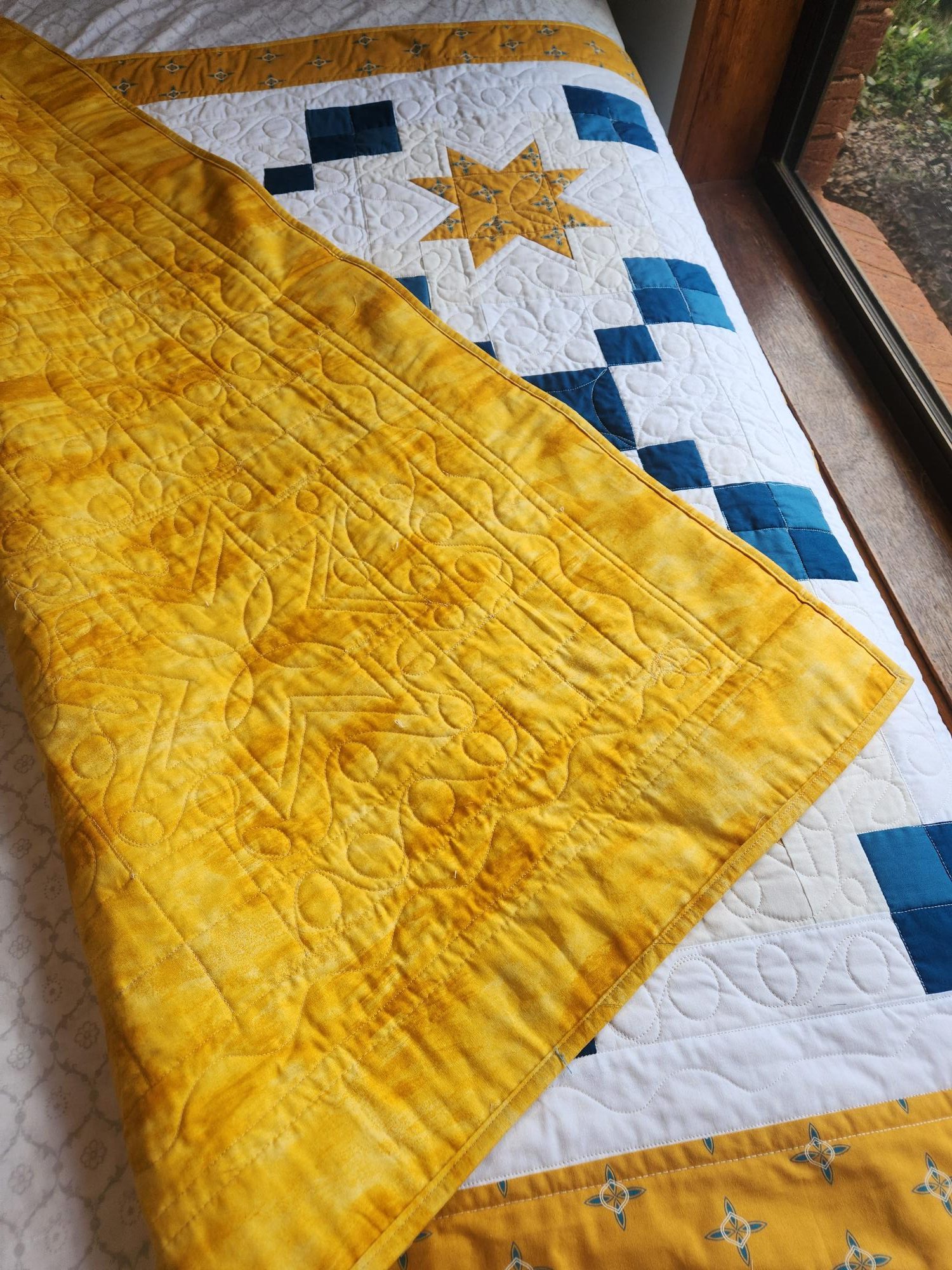 Gold Stars - Image 3